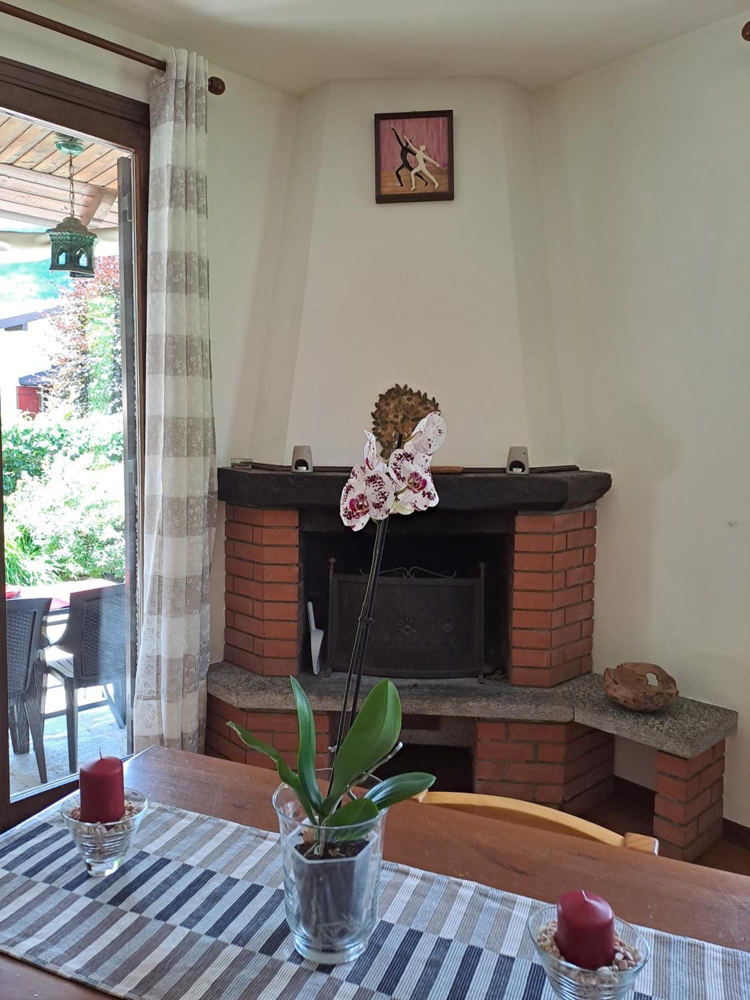 Villetta Singola Con Giardino Cottage Ghisallo Zona Bellagio Magreglio Zewnętrze zdjęcie