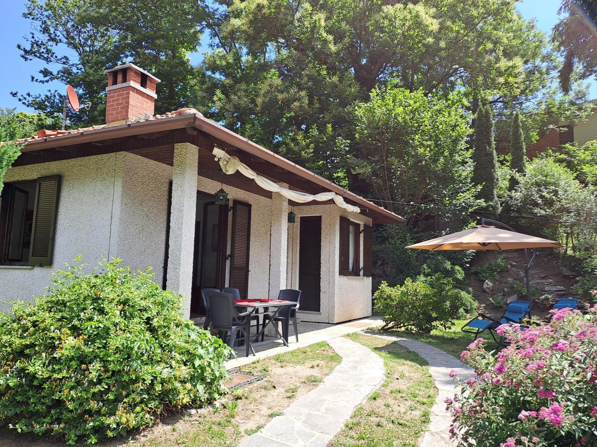 Villetta Singola Con Giardino Cottage Ghisallo Zona Bellagio Magreglio Zewnętrze zdjęcie
