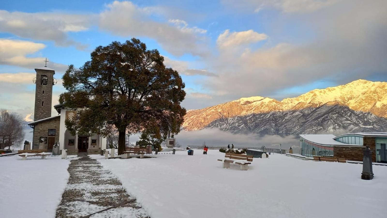 Villetta Singola Con Giardino Cottage Ghisallo Zona Bellagio Magreglio Zewnętrze zdjęcie