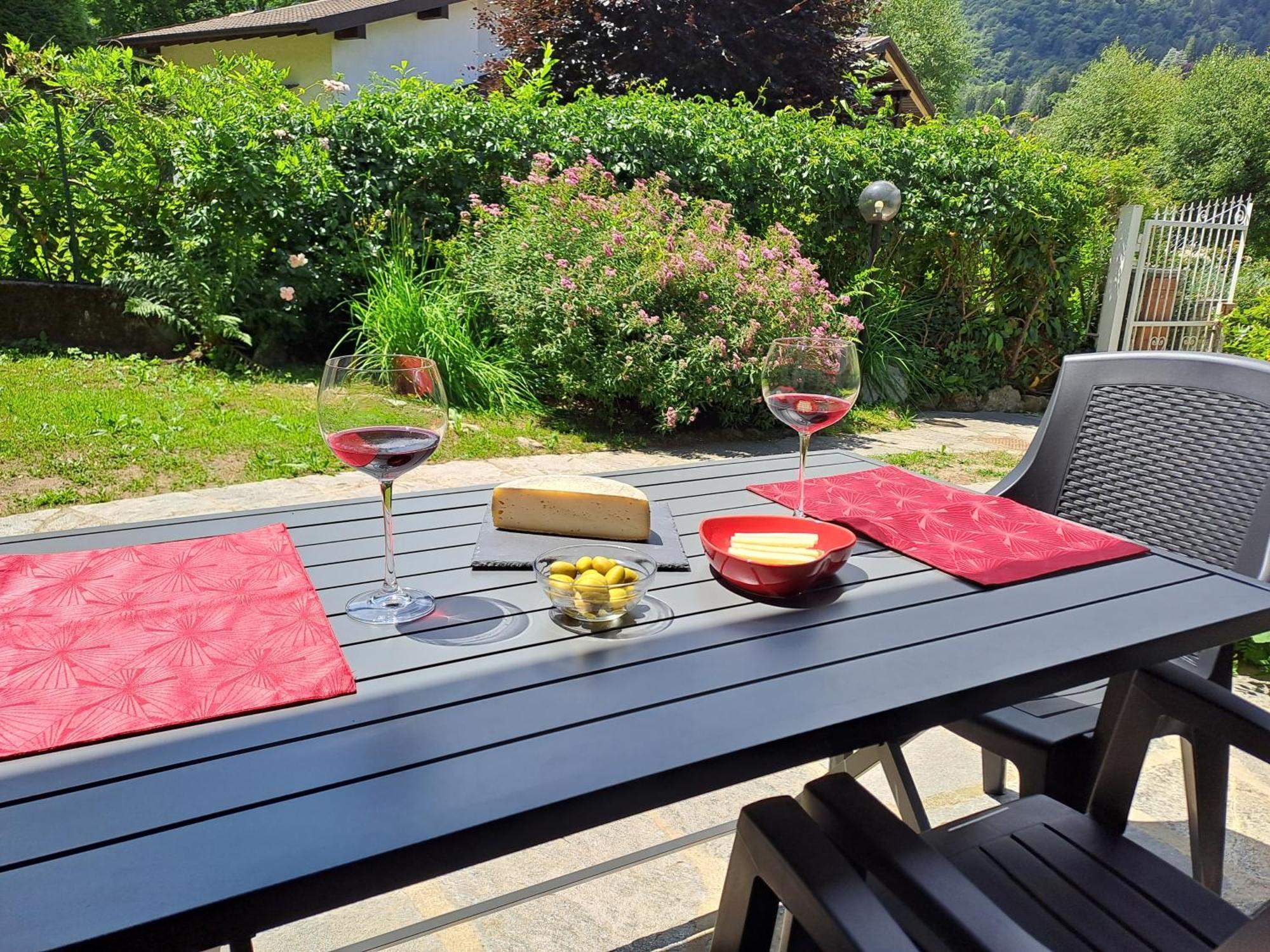 Villetta Singola Con Giardino Cottage Ghisallo Zona Bellagio Magreglio Zewnętrze zdjęcie